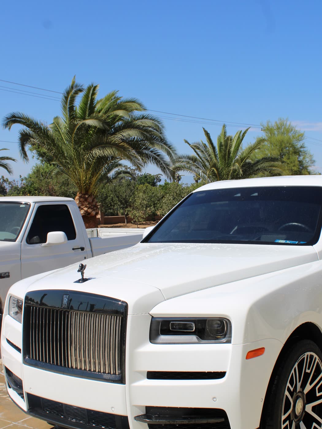 Rolls-Royce Cullinan front end after a full exterior detail